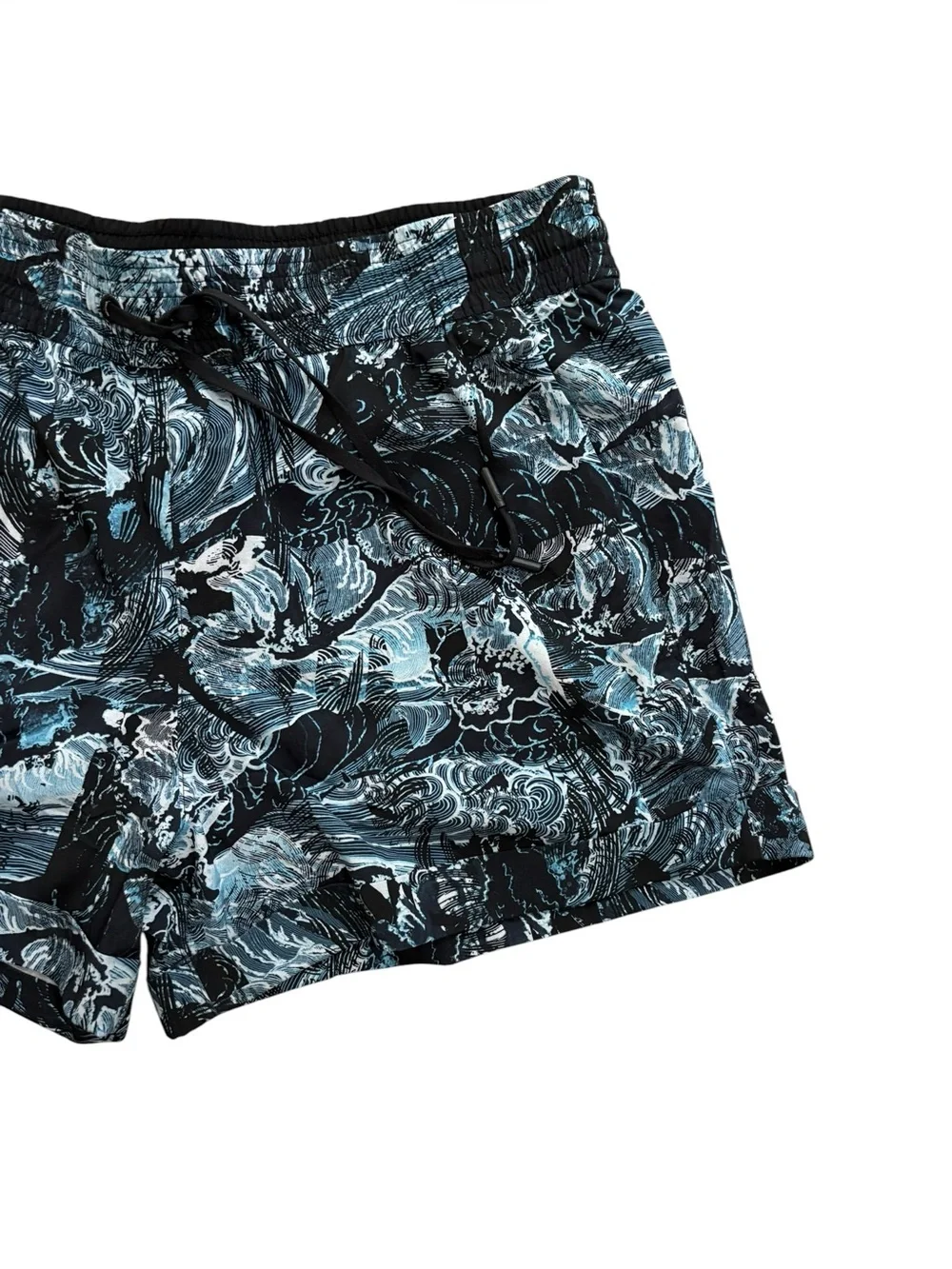 Lululemon Spring Breakaway Short 4-way Stretch 3